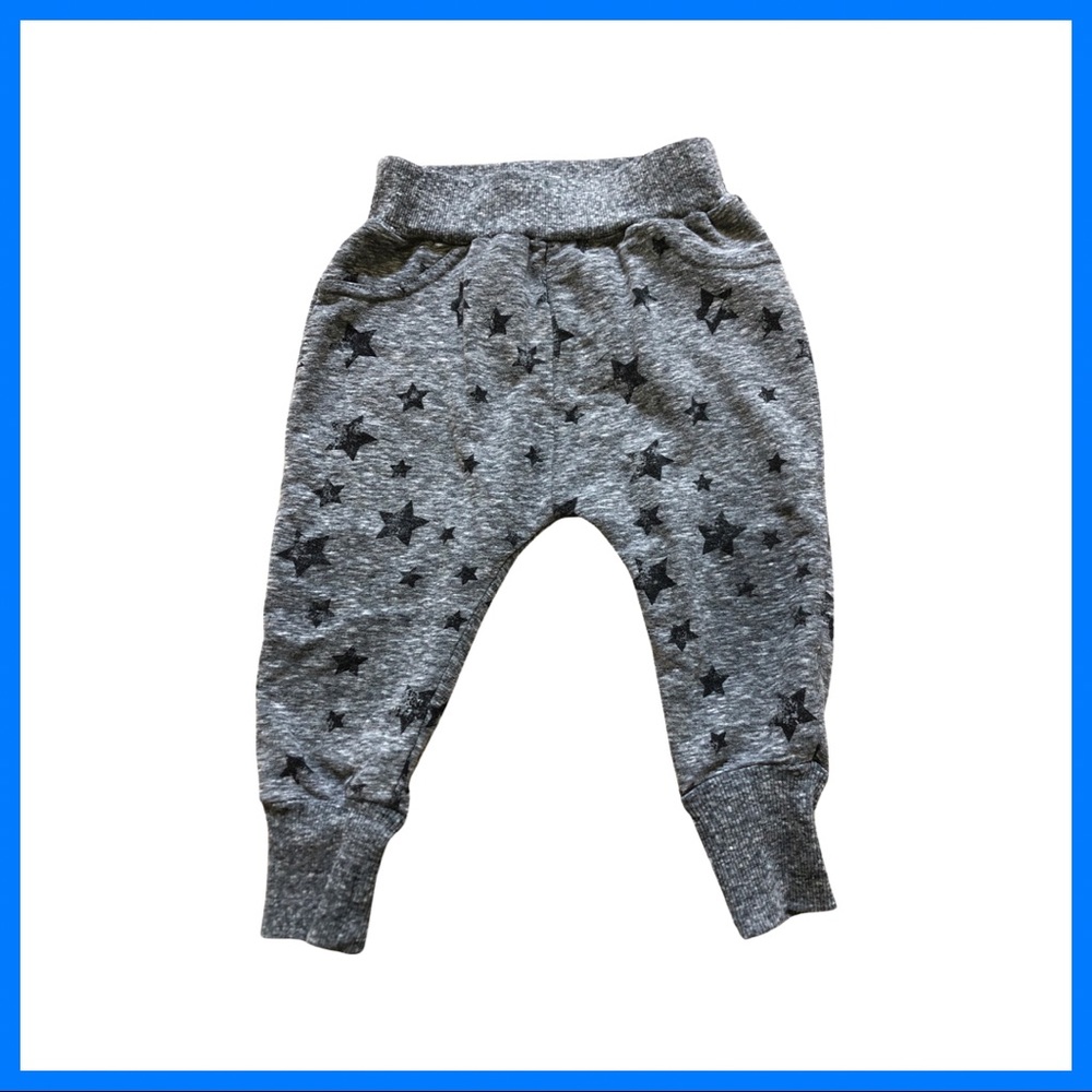 🔵Levi’s Toddler Jogger Gray with Black Stars